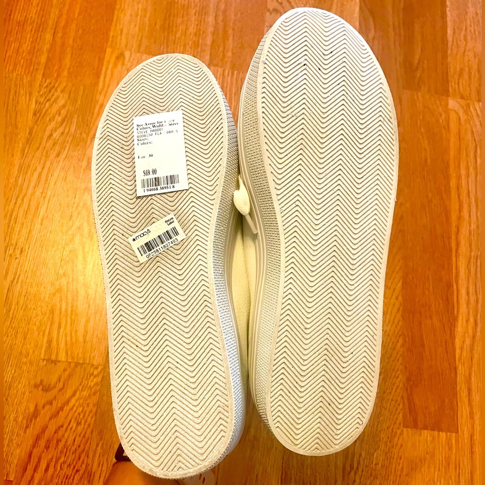 Steve Madden Bobbi Platform Sneaker - Picture 4 of 5